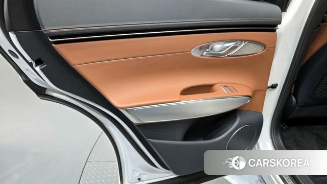 Genesis GV70 id 4249963 из Кореи 17