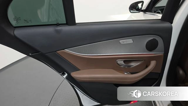 Mercedes-Benz E-Class W213 id 4770593 из Кореи 17
