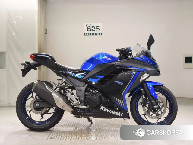 Проданный Kawasaki NINJA 250 2015 из Японии