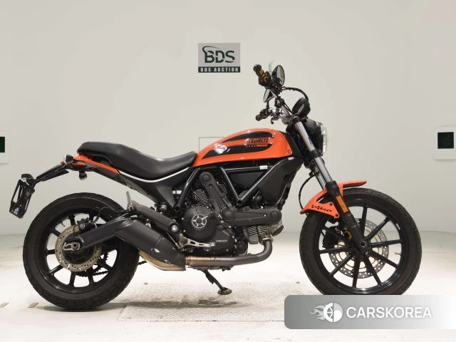 Проданный Ducati SCRAMBLER SIXTY2 2016 из Японии, фото 2