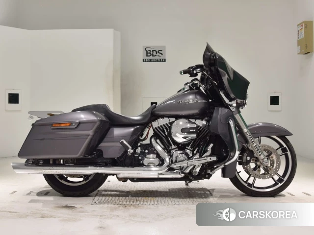 Проданный Harley-Davidson Street Glide FLHXS1690 2015 из Японии, фото 2