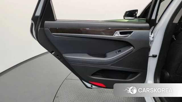 Genesis G80 id 4658458 из Кореи 17