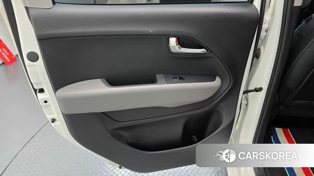 Kia The New Kia Ray id 4682174 из Кореи 17