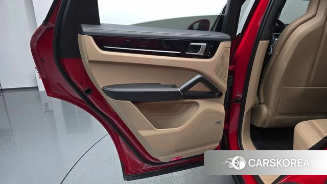 Porsche Cayenne (PO536) id 4625306 из Кореи 17