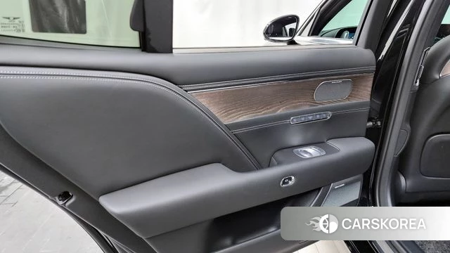 Genesis G90 (RS4) id 4400821 из Кореи 17