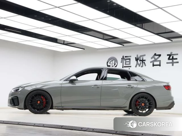 Audi S4 id 4366176 из Китая 17