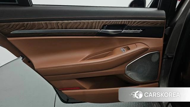 Genesis G90 id 4551324 из Кореи 17