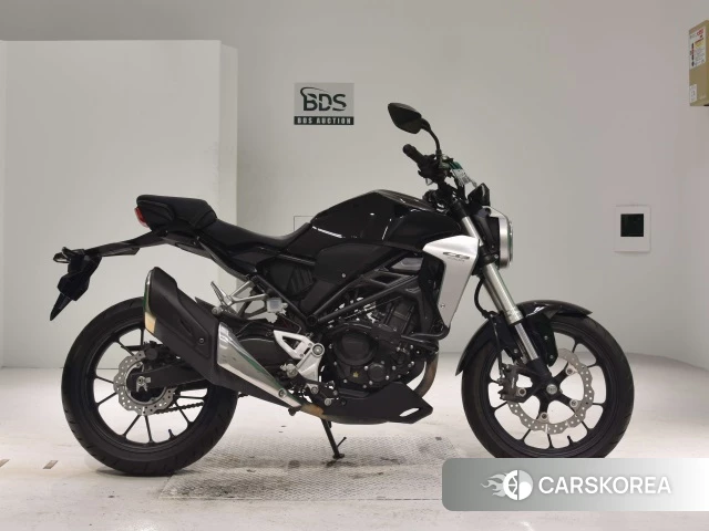 Проданный Honda CB250R 2018 из Японии