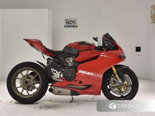 Проданный Ducati 1199 PANIGALE S 2013 из Японии