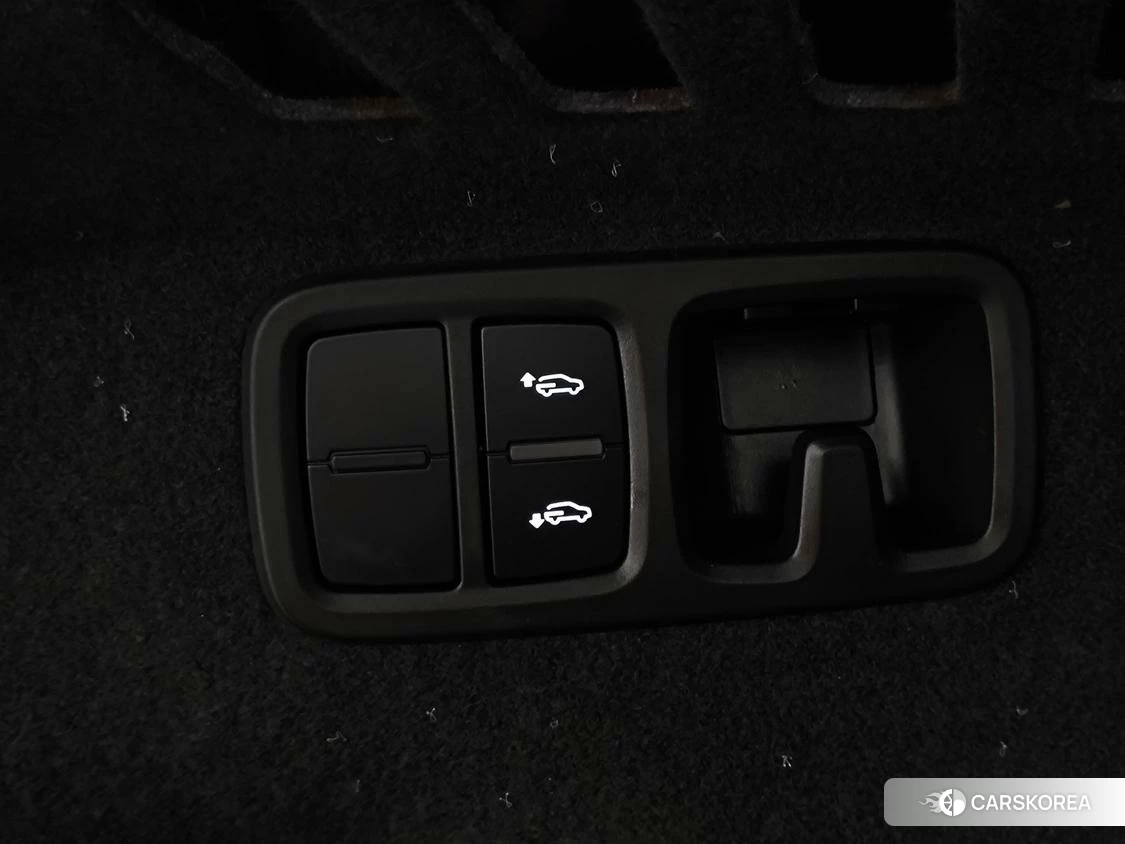 Audi Q8 id 4462112 из Китая 17