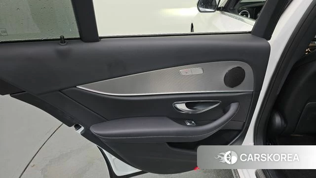 Mercedes-Benz E-Class W213 id 4751404 из Кореи 17