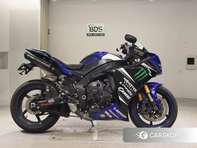 Проданный Yamaha YZF-R1 2010 из Японии