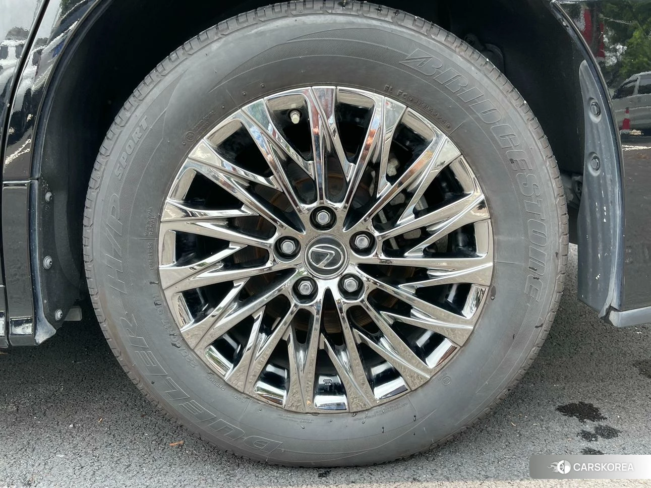 Lexus LM id 4510927 из Китая 17