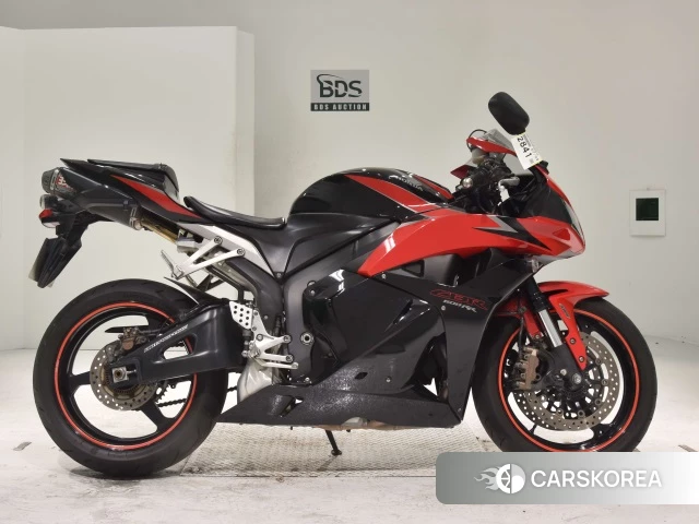 Проданный Honda CBR600RR ABS id 4138311 из Японии