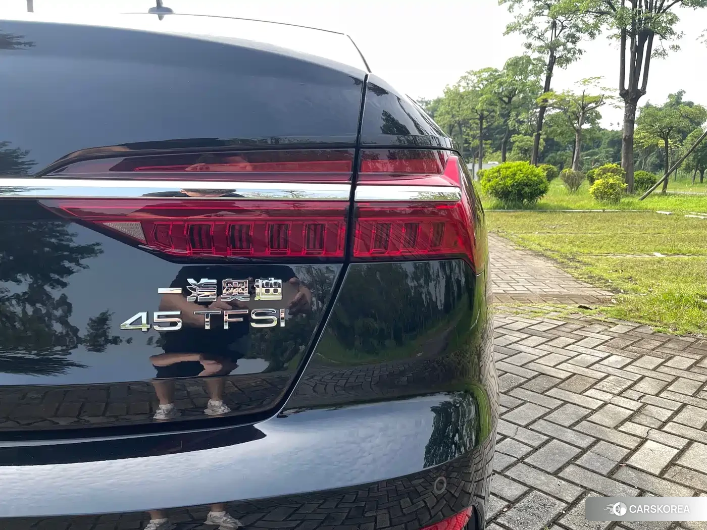 Audi A6L id 4685994 из Китая 17