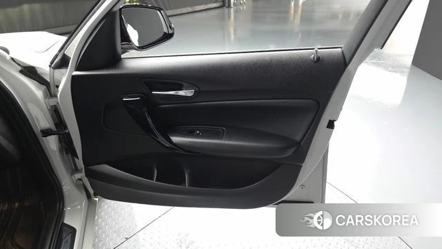 BMW 1 Series (F20) id 4632834 из Кореи 17