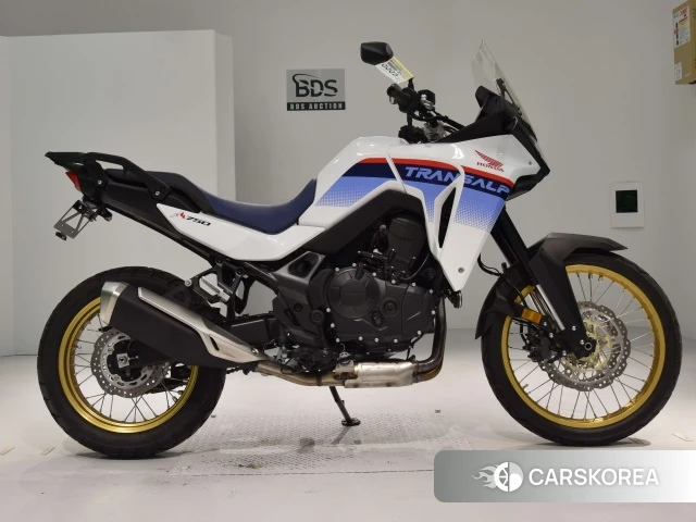 Проданный Honda TRANSALP XL750 2023 из Японии