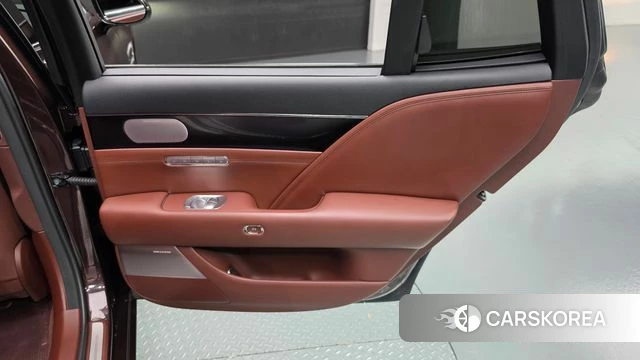 Genesis G90 (RS4) id 4848518 из Кореи 17