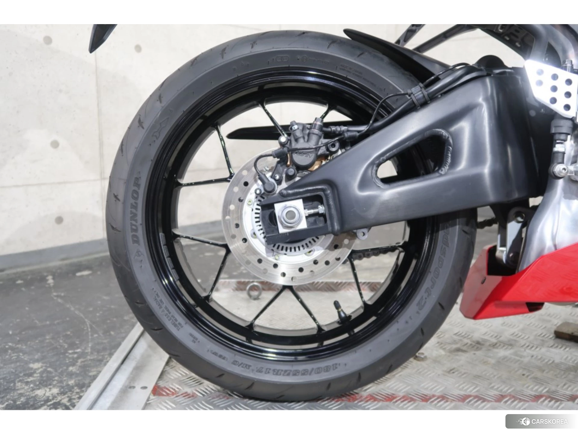 Проданный Honda CBR600RR ABS id 4184257 из Японии, фото 17