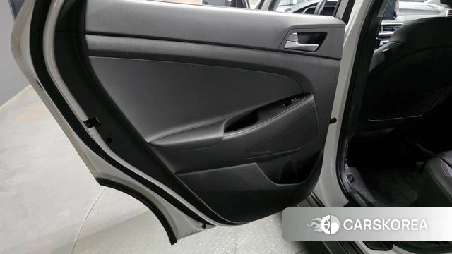 Hyundai All New Tucson id 4203844 из Кореи 17