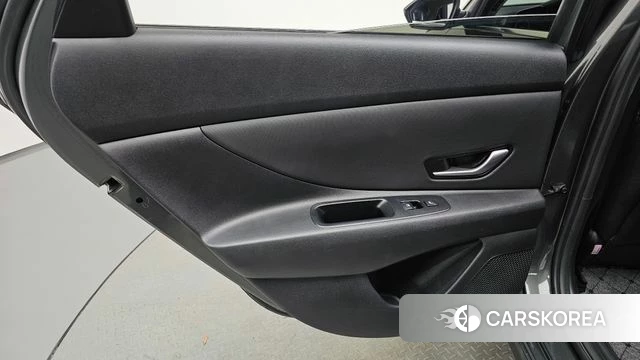 Hyundai Avante Hybrid (CN7) id 4631747 из Кореи 17