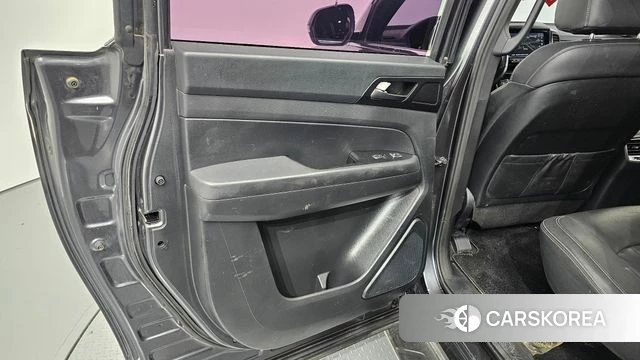 Ssangyong Rexton Sports Cannes id 4712921 из Кореи 17
