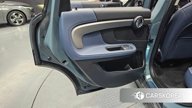 Mini Cooper S Countryman id 4376096 из Кореи 17