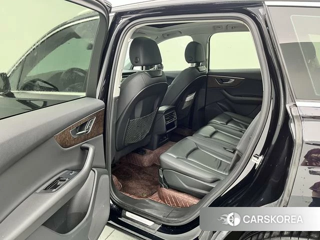 Audi Q7 id 4253332 из Китая 17