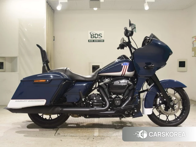 Проданный Harley-Davidson Road Glide FLTRXS1870 2020 из Японии