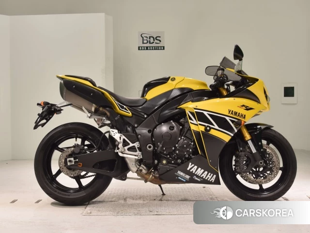 Проданный Yamaha YZF-R1 2013 из Японии