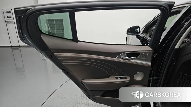 Kia Stinger Meister id 4711878 из Кореи 17