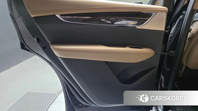 Cadillac XT6 id 4779382 из Кореи 17