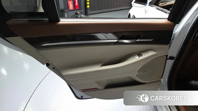 Genesis G90 id 4774994 из Кореи 17
