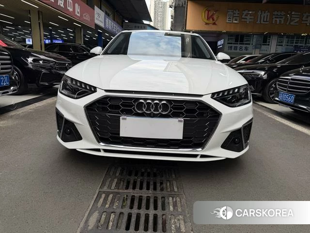 Audi A4L id 4235003 из Китая 17