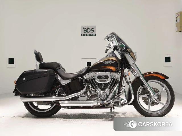 Проданный Harley-Davidson Heritage Springer FLSTSE1800 CVO 2011 из Японии, фото 2