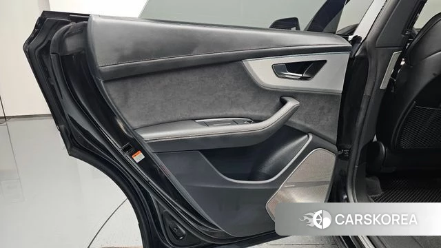 Audi Q8 (4M) id 4669801 из Кореи 17