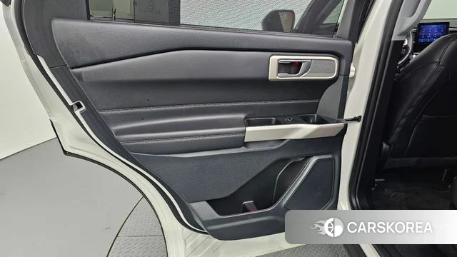 Ford Explorer 6th Generation id 4280680 из Кореи 17