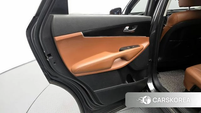 Kia The New Sorento id 4356624 из Кореи 17