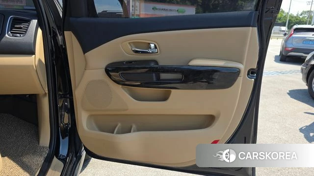 Kia The New Carnival id 4470934 из Кореи 17