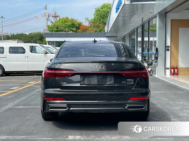 Audi A6L id 4273889 из Китая 17