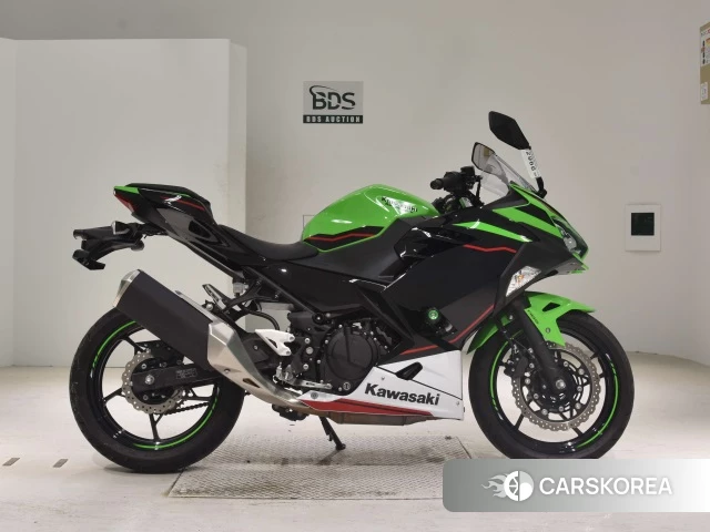 Проданный Kawasaki NINJA 400 2020 из Японии