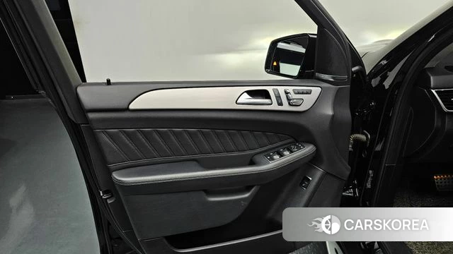 Mercedes-Benz GLE - Class W166 id 4477608 из Кореи 17