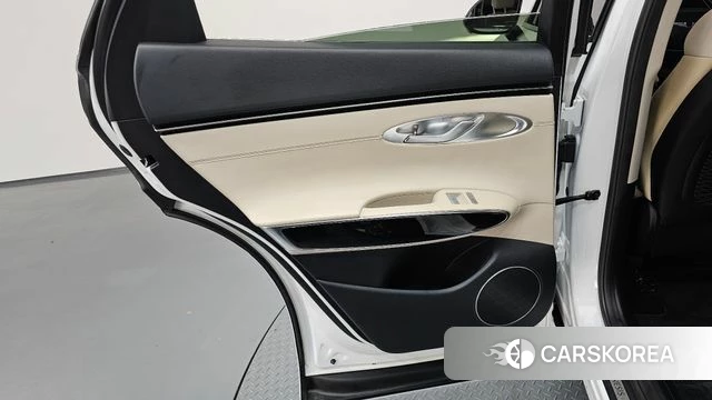 Genesis GV70 id 4231885 из Кореи 17