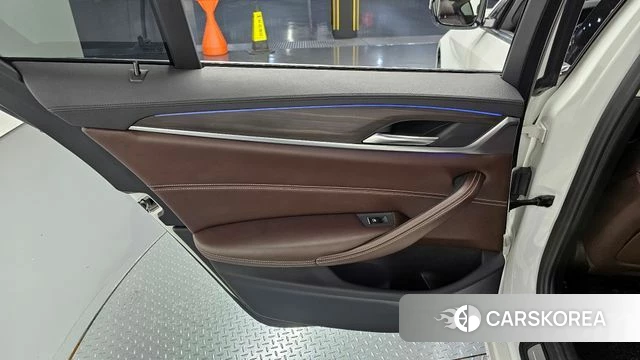 BMW 5 Series (G30) id 4246208 из Кореи 17