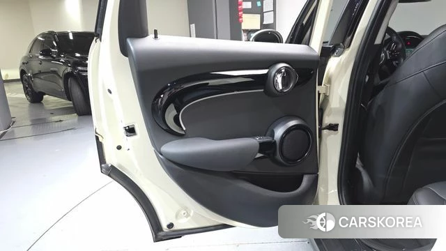 Mini Cooper id 4561481 из Кореи 17