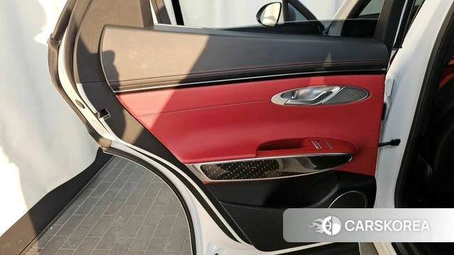Genesis GV70 id 4283855 из Кореи 17