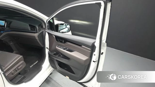 Honda Odyssey id 4383198 из Кореи 17