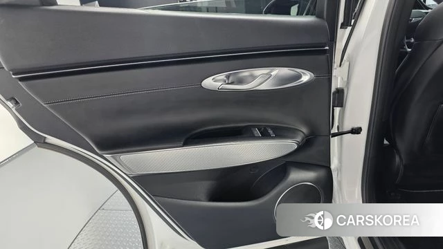 Genesis GV70 id 4573265 из Кореи 17