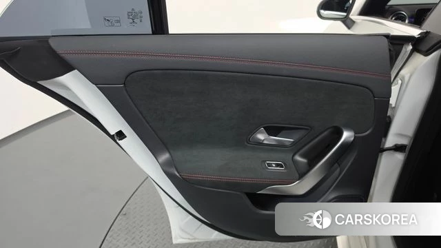 Mercedes-Benz CLA-Class C118 id 4688396 из Кореи 17