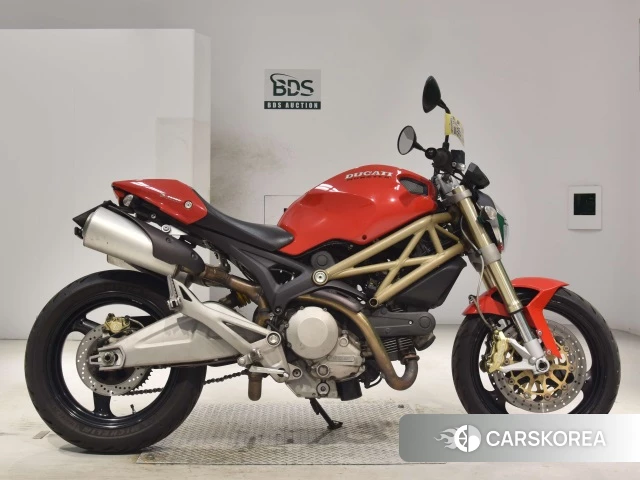 Проданный Ducati MONSTER 696 2013 из Японии